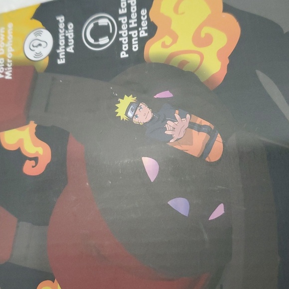 Naruto Shippuden wired Glowing LED gaming headset with fold down microphone new - Picture 3 of 11